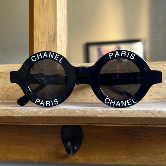Chanel Paris Runway Round Sunglasses in Black Like New - Picture 4 of 16